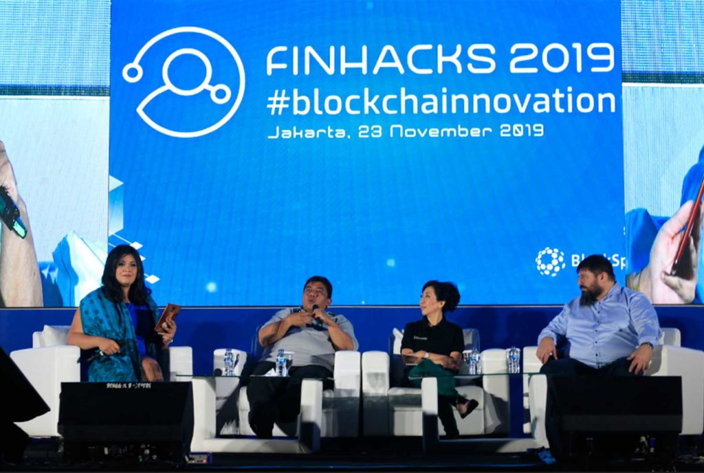 panel diskusi finhacks 2019 demo day